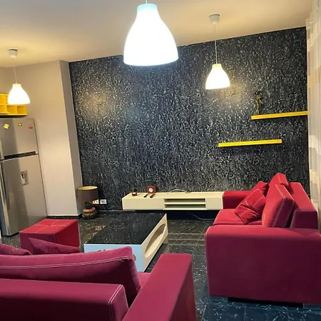 Select 8 Apartman Tirana